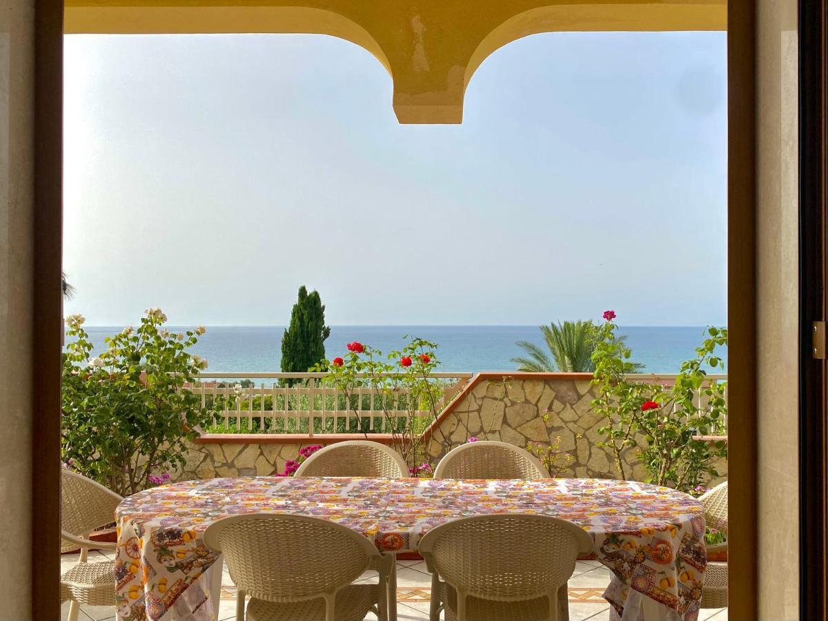 Villa Mare Giuggiola Алькамо-Марина Екстер'єр фото