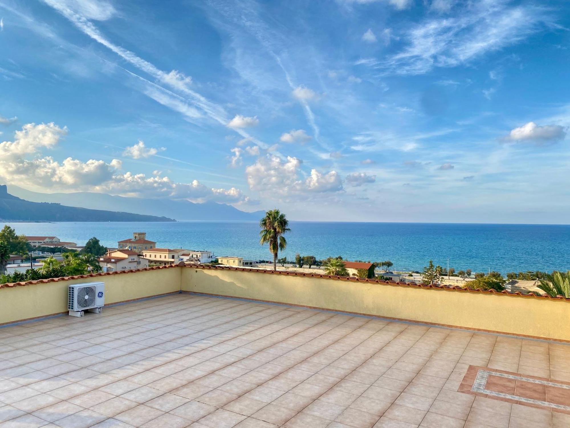 Villa Mare Giuggiola Алькамо-Марина Екстер'єр фото